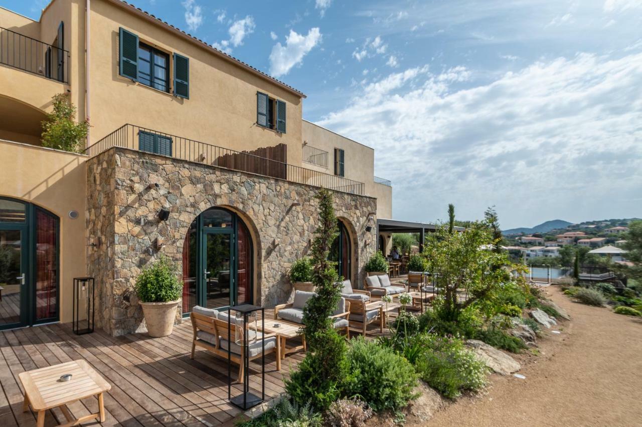 Hotel Restaurant Villa Josephine LʼÎle-Rousse Buitenkant foto